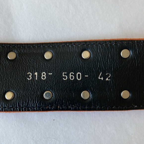 Vintage Escada Silver-Studded Belt in Orange Suede - Picture 4 of 5